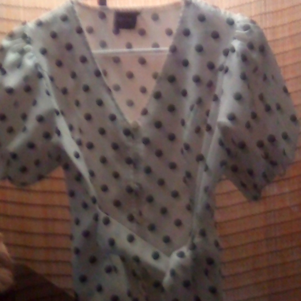 A button up Cliche blouse xs with a wrap around for back or front. Nice for work